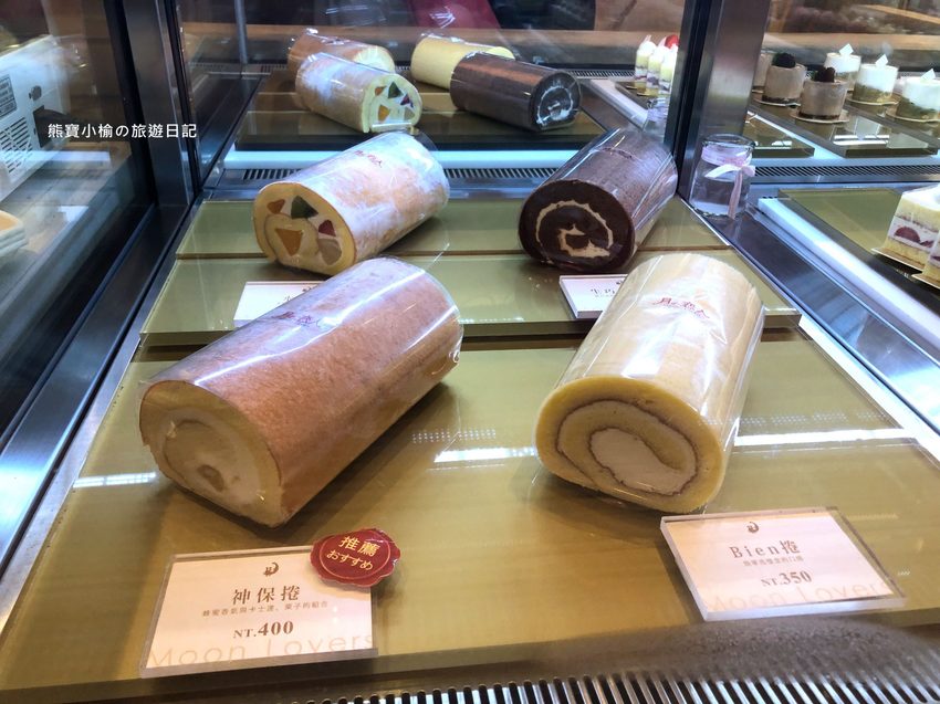 月之戀人蛋糕超好吃!台中公益路上高質感甜點店。手工製作日式洋菓子、兔兔草莓鮮奶油,非吃不可。 @熊寶小榆の旅遊日記