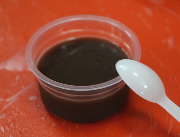 屏東 佳冬。林俊逸的鋼管雞，烤雞專家 x 路經墾丁必吃美食