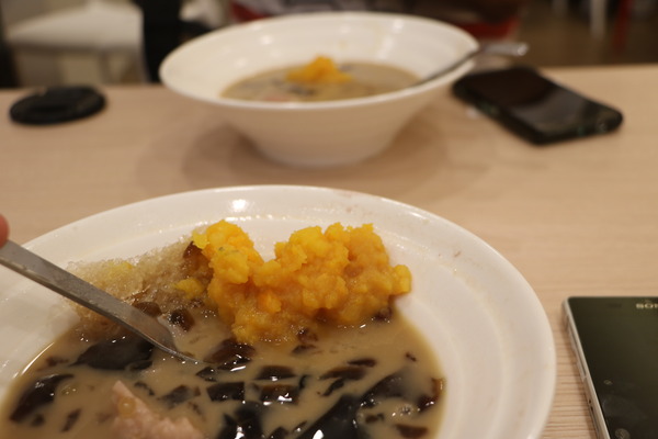 高雄 左營。 嚐仙手工芋圓芋泥專賣店,來自台中真材實料的好味道