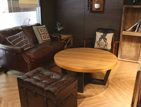 高雄 三民區。卡菲．小食光咖啡館-河堤店，真正夯工業風餐廳