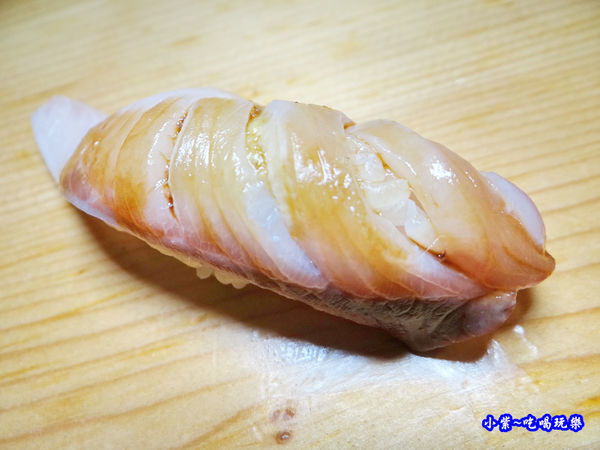 鰤魚握壽司-御代櫻壽司割烹 (1).jpg