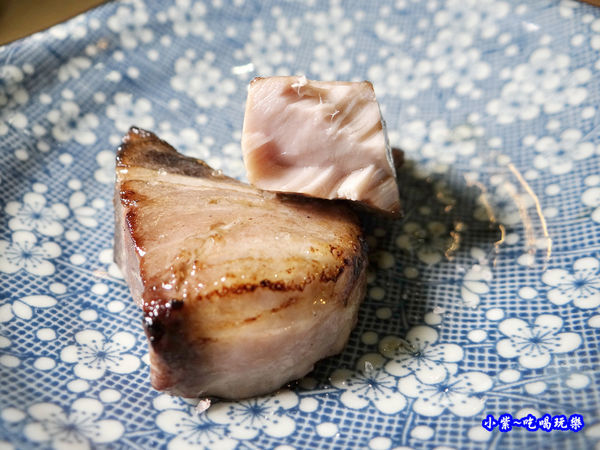 黑鮪魚稻草燒-御代櫻壽司割烹 (1).jpg