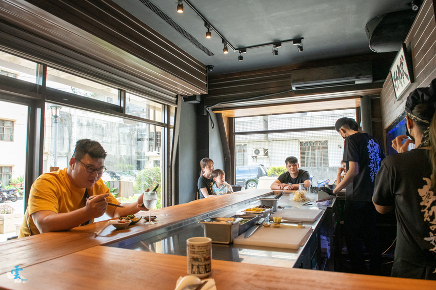 波士頓龍蝦配上照燒雞腿排,給你專屬的味蕾放縱