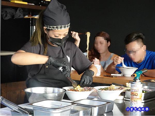 中壢-織田信長拉麵店 (1)3.jpg