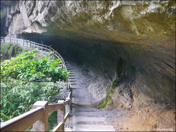 嘉義青年嶺步道、燕子崖、千年蝙蝠洞P1530161_調整大小1.JPG