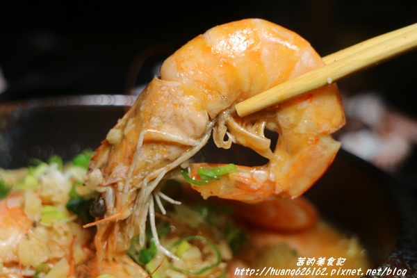 煽烏賊燒烤居酒屋：【新北板橋區】再訪驚豔味蕾的感動滋味『煽烏賊燒烤居酒屋』板橋居酒屋推薦/日式串燒/深夜食堂