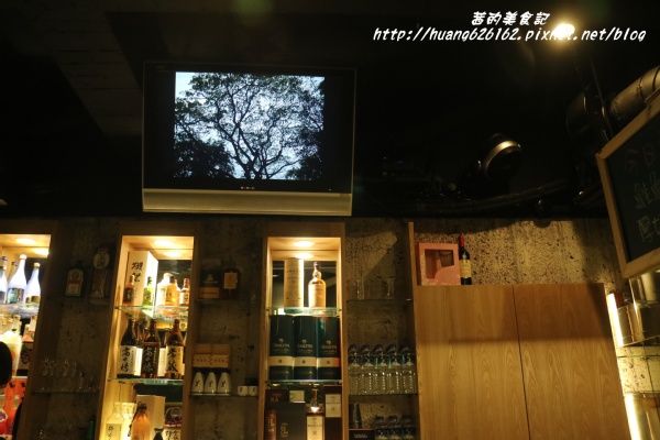 煽烏賊燒烤居酒屋：【新北板橋區】再訪驚豔味蕾的感動滋味『煽烏賊燒烤居酒屋』板橋居酒屋推薦/日式串燒/深夜食堂