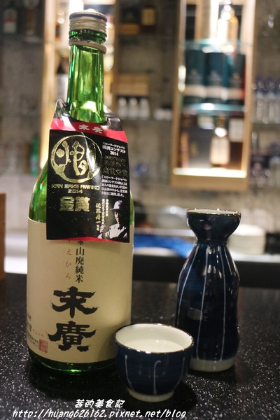 煽烏賊燒烤居酒屋：【新北板橋區】再訪驚豔味蕾的感動滋味『煽烏賊燒烤居酒屋』板橋居酒屋推薦/日式串燒/深夜食堂