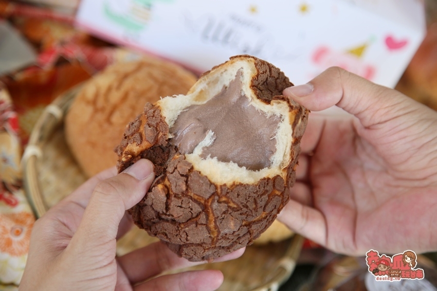 【台南麵包】被麵包耽誤的甜點店？珠寶盒系列甜點就是要讓你一次上癮：咿吉烘焙坊 - 熱血玩台南。跳躍新世界