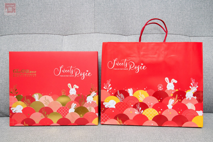 【臺南美食】巷弄內在地人才知道地的中秋禮盒｜巧克力流沙月餅｜抹茶白玉抹茶控超愛｜傳統烏豆蛋黃酥口味｜現在買享優惠~~咿吉麵包坊中秋禮盒 - 南人幫