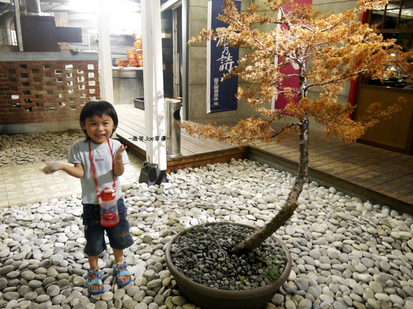 笑俱場，日式建築樣貌的燒烤店~店員熱情食物深得我心!!!!