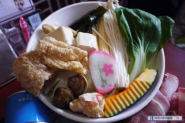 新北林口【茶自點複合式餐飲林口長庚店】飽足好吃高CP值套餐!聊天泡茶厚所在。林口長庚美食推薦。捷運長庚醫院站美食