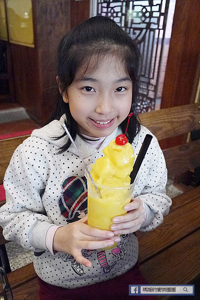 新北林口【茶自點複合式餐飲林口長庚店】飽足好吃高CP值套餐!聊天泡茶厚所在。林口長庚美食推薦。捷運長庚醫院站美食