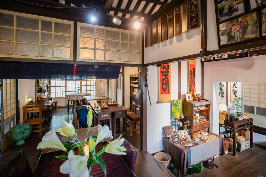 高雄美食 – 六梅草堂 x 武德殿旁只營業假日的無菜單料理