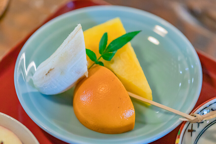 高雄美食 – 六梅草堂 x 武德殿旁只營業假日的無菜單料理