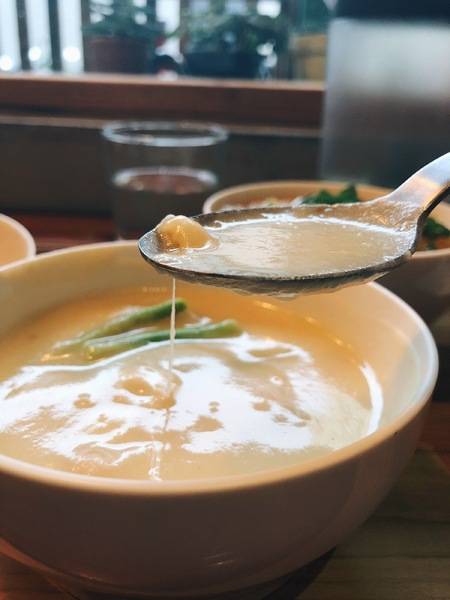 家.溫度湯專門店 SOUP STOCKSTORE:家.溫度湯專門店(草悟店)二訪:每日提供7~8種新鮮熬煮湯品(選用產銷履歷豬肉 紐澳牛肉 國產雞肉 國產蔬菜) *手工麵包必點啊!!!