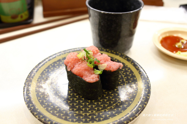 はま寿司:『台北 食記』中山北路 HAMA NAVI-はま壽司 迴轉壽司 (好好吃喔)