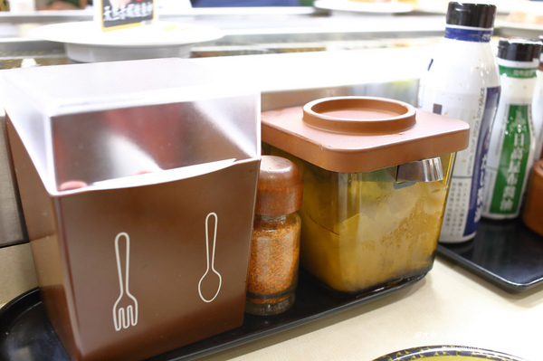 はま寿司:『台北 食記』中山北路 HAMA NAVI-はま壽司 迴轉壽司 (好好吃喔)