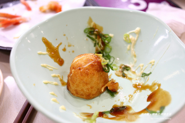 はま寿司:『台北 食記』中山北路 HAMA NAVI-はま壽司 迴轉壽司 (好好吃喔)