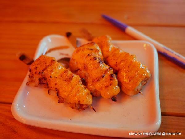 三代目安兵衛 台湾一號店：【食記】台中三代目屋台餃子安兵衛-台灣一號店@西區中美橫丁Hirome ひろめ横丁&廣三SOGO-捷運BRT科博館 : 弘人市場在台灣!輕鬆享受高知飲食文化