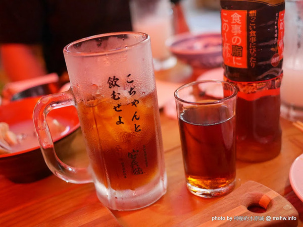 三代目安兵衛 台湾一號店：【食記】台中三代目屋台餃子安兵衛-台灣一號店@西區中美橫丁Hirome ひろめ横丁&廣三SOGO-捷運BRT科博館 : 弘人市場在台灣!輕鬆享受高知飲食文化