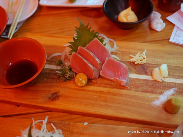 三代目安兵衛 台湾一號店：【食記】台中三代目屋台餃子安兵衛-台灣一號店@西區中美橫丁Hirome ひろめ横丁&廣三SOGO-捷運BRT科博館 : 弘人市場在台灣!輕鬆享受高知飲食文化