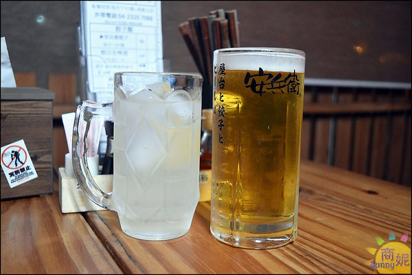 三代目安兵衛 台湾一號店:台中西區特色美食。安兵衛。免機票穿越到日本 浮誇串燒新登場 加碼燒肉火鍋買一送一太超值!