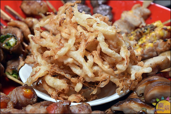 三代目安兵衛 台湾一號店:台中西區特色美食。安兵衛。免機票穿越到日本 浮誇串燒新登場 加碼燒肉火鍋買一送一太超值!