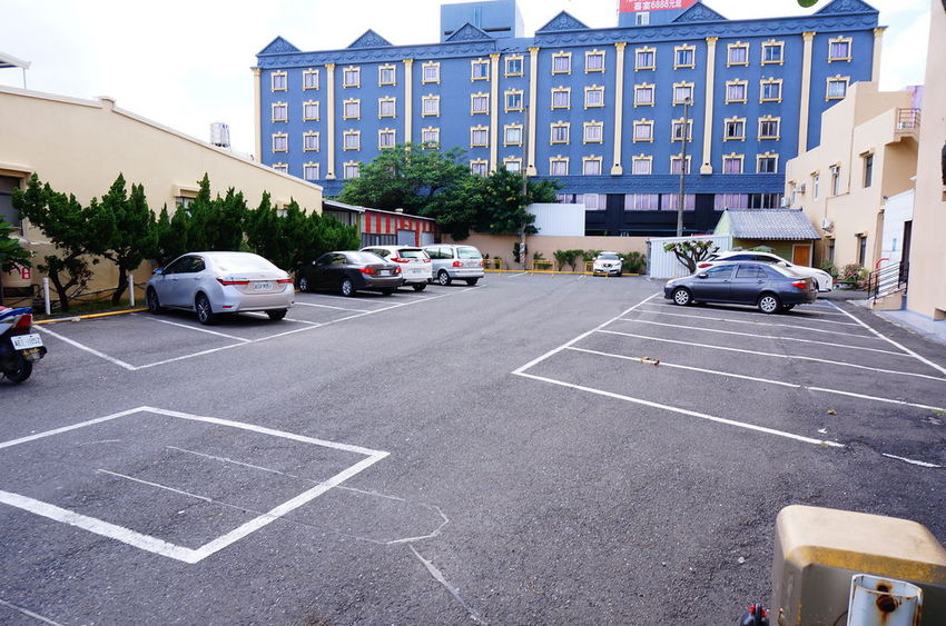 恆春-河堤時尚旅店 (2).JPG