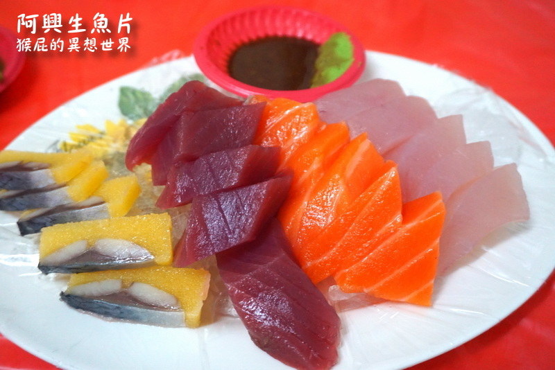 【墾丁住宿】墾丁河堤時尚旅店-恆春館！Agoda評價8.3分，住客回訂率高！24小時櫃台！平價墾丁住宿推薦！附早餐！ @猴屁的異想世界