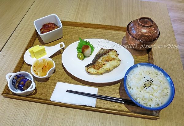 井選日式定食:成大商圈/井 選日式定食