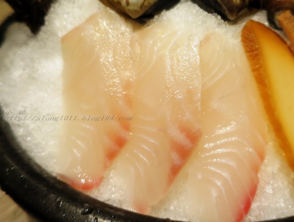 聚北海道昆布鍋(高雄大魯閣草衙道店)：一起來相聚~    ..聚北海道昆布鍋(高雄大魯閣草衙道店)