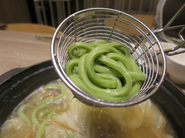 聚北海道昆布鍋(高雄大魯閣草衙道店)：一起來相聚~    ..聚北海道昆布鍋(高雄大魯閣草衙道店)