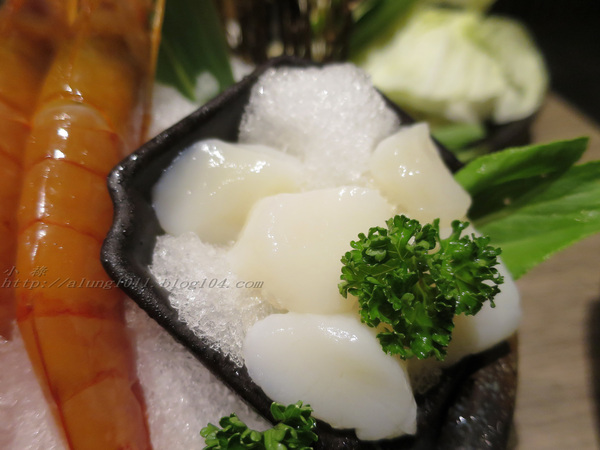 聚北海道昆布鍋(高雄大魯閣草衙道店)：一起來相聚~    ..聚北海道昆布鍋(高雄大魯閣草衙道店)