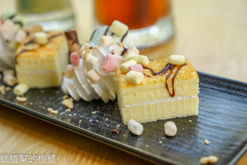 南投市A+倉庫 | 中興新村特色複合式餐廳，大份量餐點美味又飽足！中興新村特色貨櫃屋餐廳。 - 螞蟻幫的櫥櫃