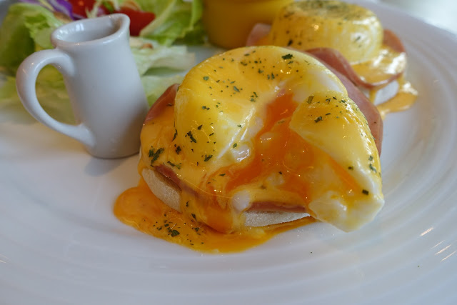 [食記] 新竹 築咖啡。在綠意圍繞裡享受假日早晨!新菜色--班乃迪克蛋、蘑菇煎蛋捲