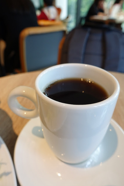 [食記] 新竹 築咖啡。在綠意圍繞裡享受假日早晨!新菜色--班乃迪克蛋、蘑菇煎蛋捲