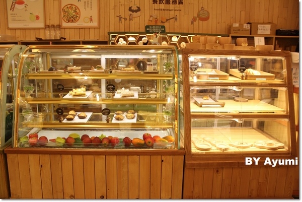 Wooderful life餐廳：[食記]Wooderful life手創生活體驗展(餐飲區)-華山文創園區內超好拍超可愛的一個享受下午茶的天堂