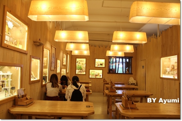 Wooderful life餐廳：[食記]Wooderful life手創生活體驗展(餐飲區)-華山文創園區內超好拍超可愛的一個享受下午茶的天堂