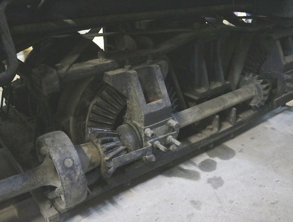 鄒遊阿里山、戀戀FUZU之旅,奮起湖百年舊車站、四方竹、火車展示館、百年土地公廟、雨中漫步台灣杉森林棧道、再訪星空小木屋、阿良現烤甜甜圈、奮起湖老街巡禮