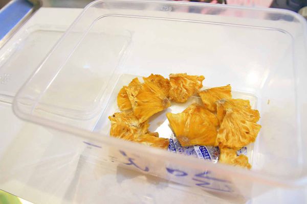 【蘆洲美食】古早味旺來冰店-用整顆鳳梨製作的超豪華鳳梨冰