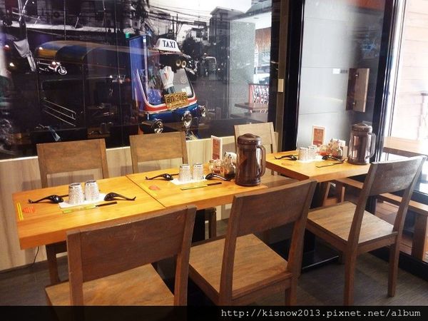 這味泰泰4-室內桌面.JPG 這味泰泰4-室內桌面.JPG