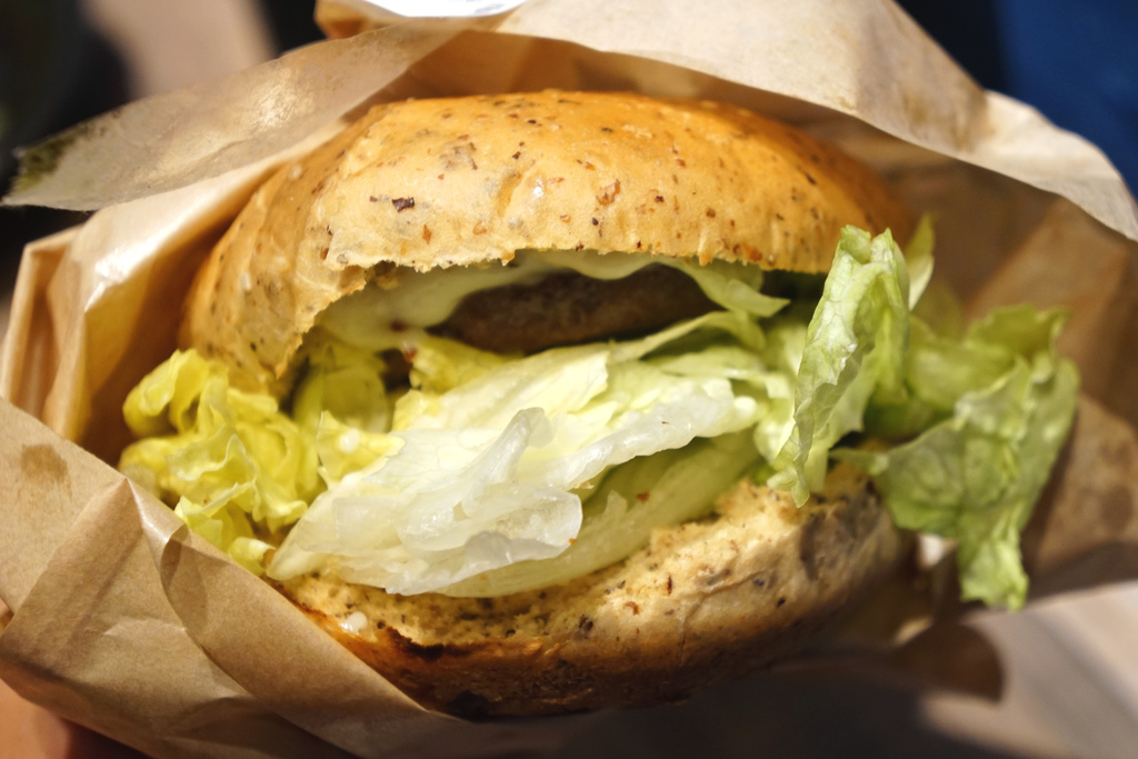 早吧厚切牛排堡