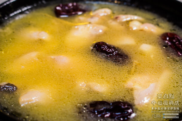 茶自點複合式餐飲【中壢復興店】|桃園中壢在地19年老店美食；養生食補/火鍋/套餐/咖啡/茶飲/甜點/商務/開會/聚餐/生日派對；我的少女時代宮廷版泡沫紅茶店。