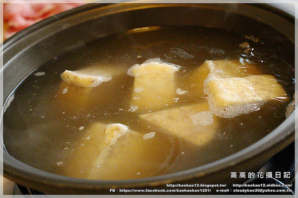和樂鍋物：【高雄】三民區。和樂鍋物《精燉大骨．紅香麻辣．養身藥膳．韓食泡菜》
