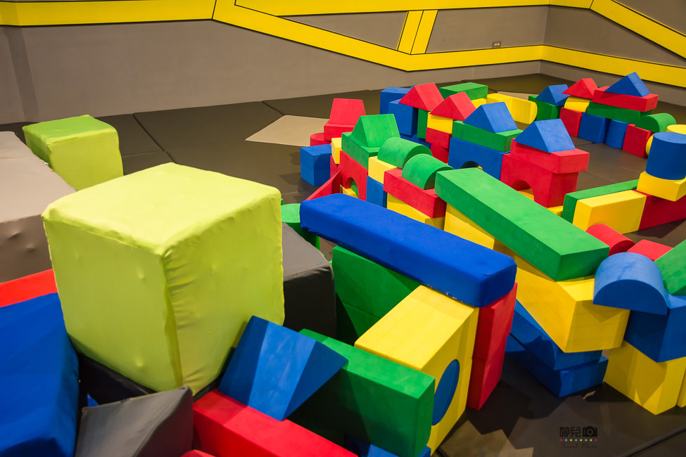 ｜親子旅遊｜玩劇島，互動式遊戲結合劇場故事，專屬孩子們的樂園 - 阿婷的旅行札記。