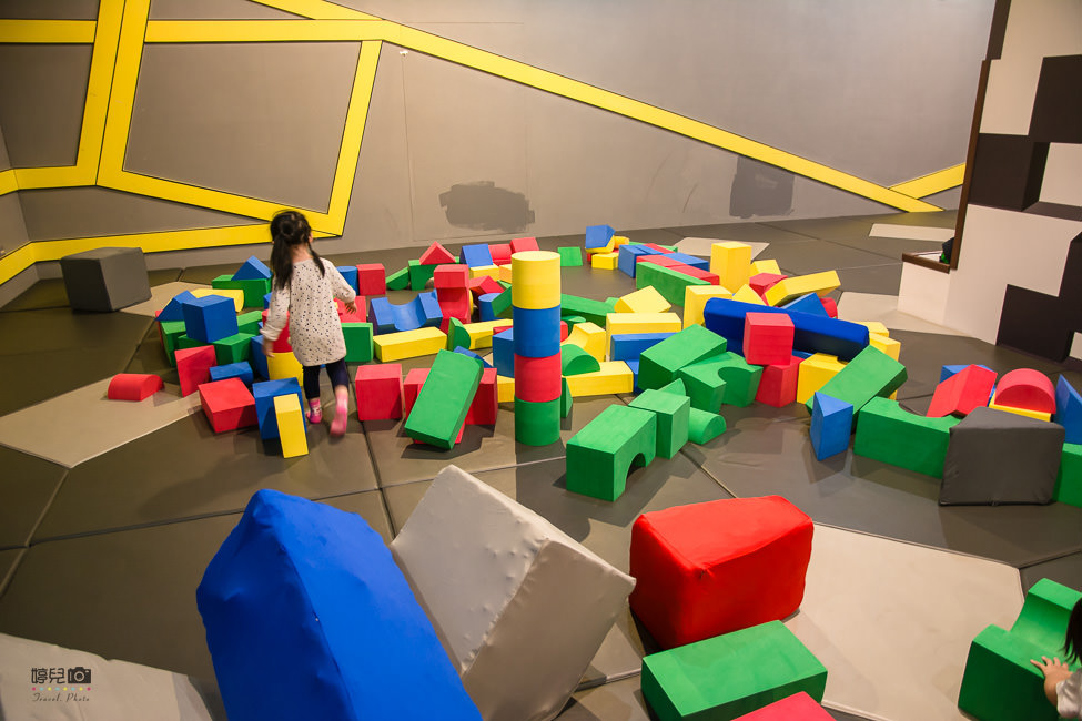 ｜親子旅遊｜玩劇島，互動式遊戲結合劇場故事，專屬孩子們的樂園 - 阿婷的旅行札記。