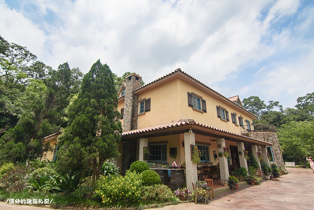 新竹新埔景點》黛安莊園 新竹景觀餐廳 情侶約會下午茶 森林裡的南法莊園 - 滿分的旅遊札記