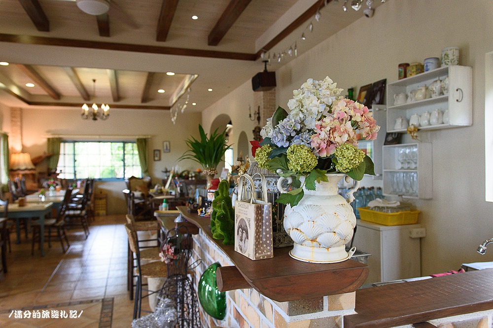 新竹新埔景點》黛安莊園 新竹景觀餐廳 情侶約會下午茶 森林裡的南法莊園 - 滿分的旅遊札記