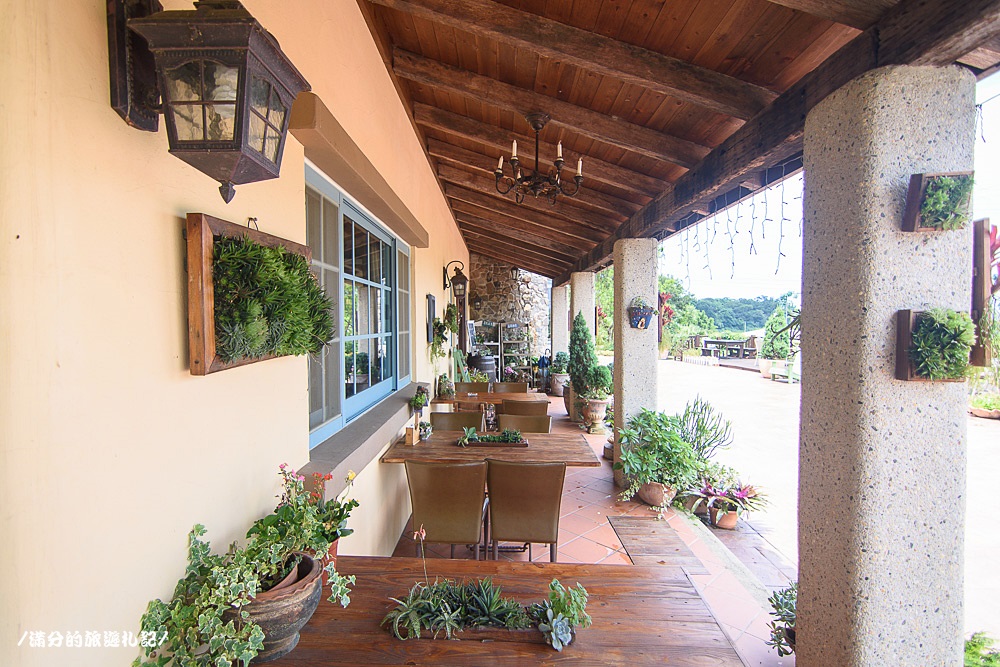 新竹新埔景點》黛安莊園 新竹景觀餐廳 情侶約會下午茶 森林裡的南法莊園 - 滿分的旅遊札記